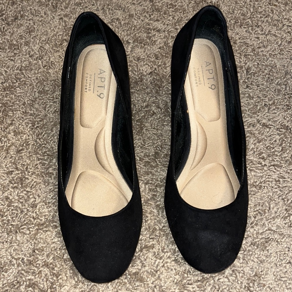 Black Suede Pumps
